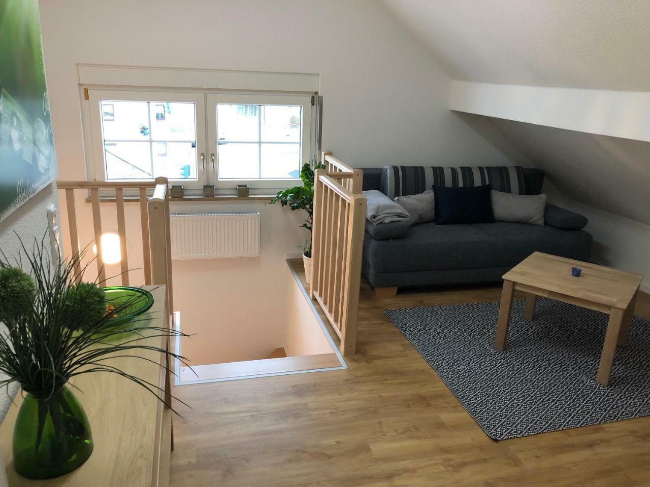 Wendlers Ferienwohnungen #1 #4 #5 #6 Behringersdorf Ruang foto